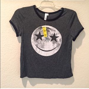 Tillys White Fawn Grey Star Happy Face Graphic Crop Tee